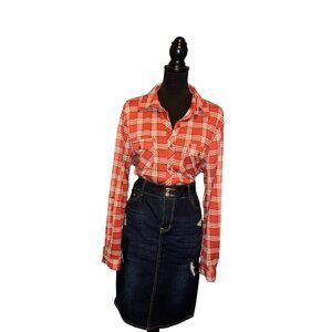 PLAID BUTTON DOWN SHIRT